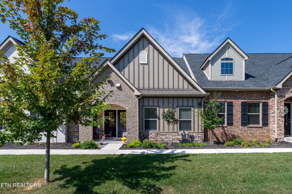 Photo of 172 Goldheart Rd #172, Farragut, TN 37934 (MLS # 1269233)