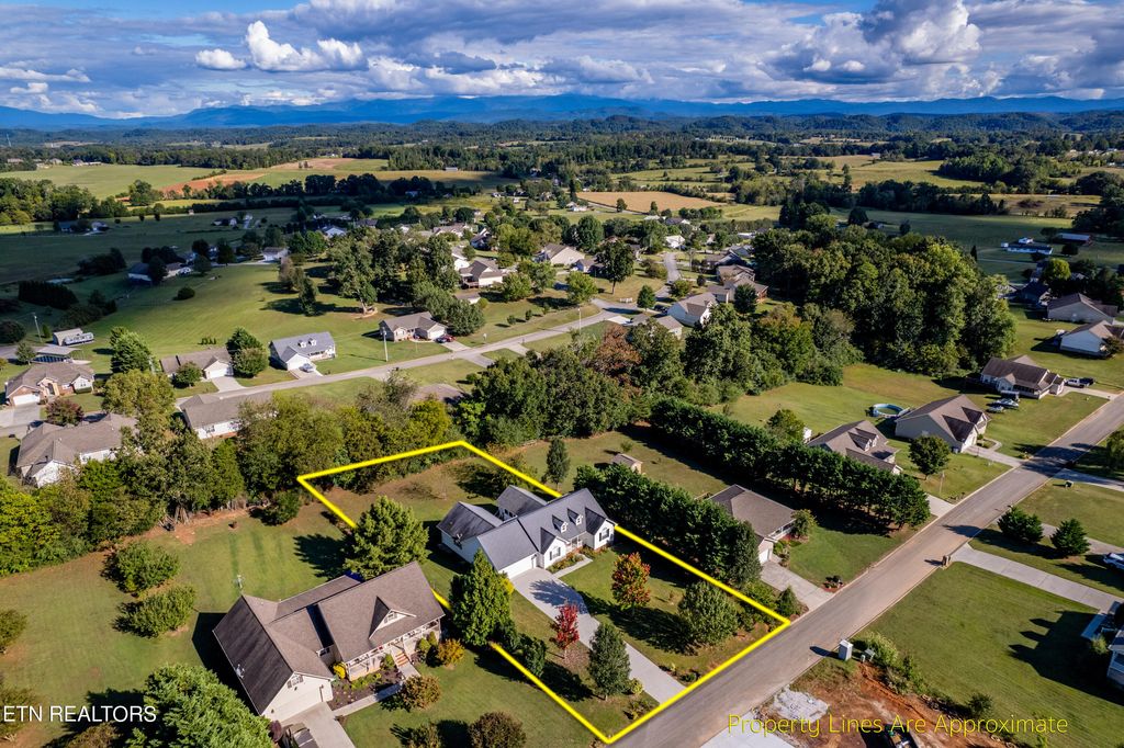 Photo of 150 Cold Creek Rd, Madisonville, TN 37354 (MLS # 1277132)