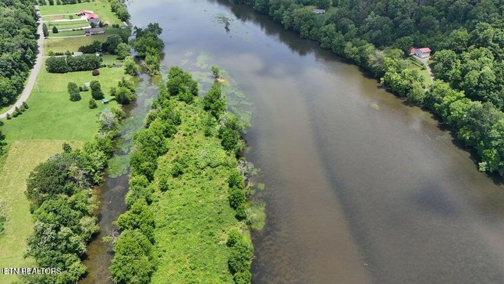 Photo of 8 Holston Shores Drive, Rutledge, TN 37861 (MLS # 1328507)