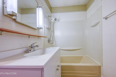 Tiny photo for 1308 Lawnville Rd, Kingston, TN 37763 (MLS # 1332428)