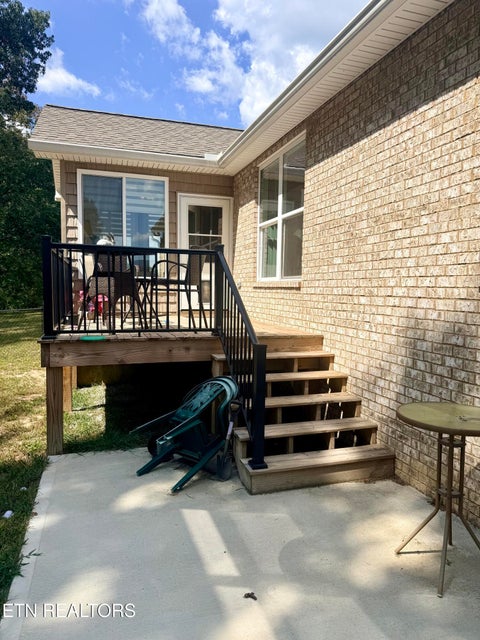 Tiny photo for 370 Estate Loop Tr, Crossville, TN 38555 (MLS # 1355592)