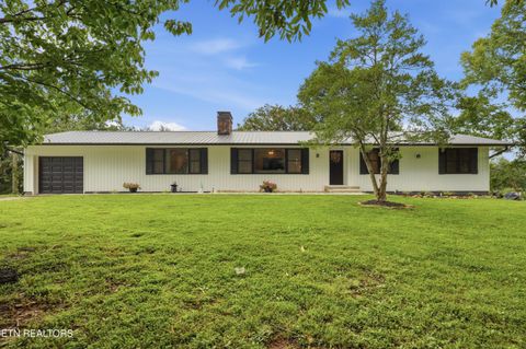 Photo of 212 Copenhaver Rd, Lenoir City, TN 37771 (MLS # 1349467)
