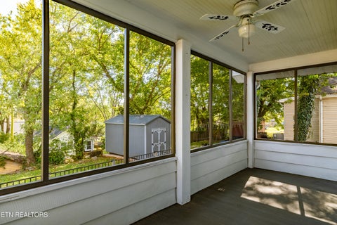 Tiny photo for 625 Medaris St, Clinton, TN 37716 (MLS # 1359251)