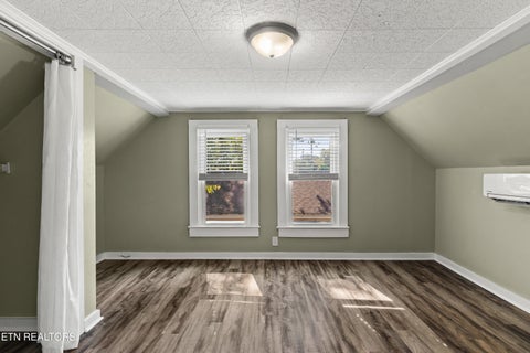 Tiny photo for 625 Medaris St, Clinton, TN 37716 (MLS # 1359251)