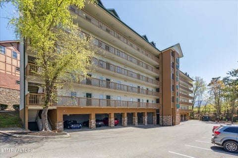 Photo of 820 Golf View Blvd #2103, Pigeon Forge, TN 37863 (MLS # 1357666)