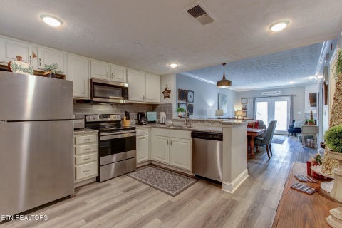 Tiny photo for 820 Golf View Blvd #2103, Pigeon Forge, TN 37863 (MLS # 1357666)