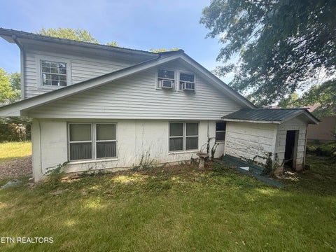 Tiny photo for 213 Northwestern Ave, Oak Ridge, TN 37830 (MLS # 1350769)