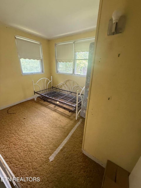 Tiny photo for 213 Northwestern Ave, Oak Ridge, TN 37830 (MLS # 1350769)