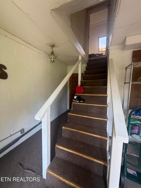 Tiny photo for 213 Northwestern Ave, Oak Ridge, TN 37830 (MLS # 1350769)