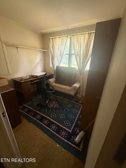 Tiny photo for 213 Northwestern Ave, Oak Ridge, TN 37830 (MLS # 1350769)