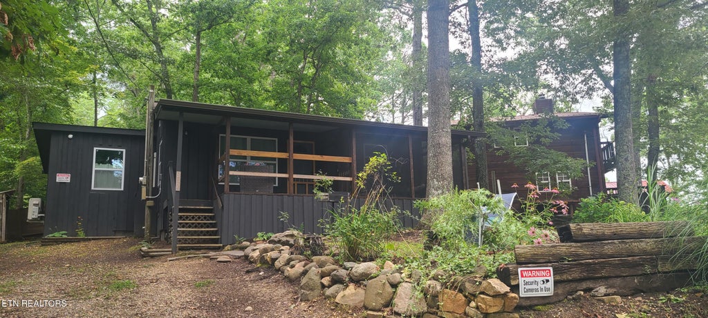 Photo of 5804 Omega Drive, Tallassee, TN 37878 (MLS # 1345792)