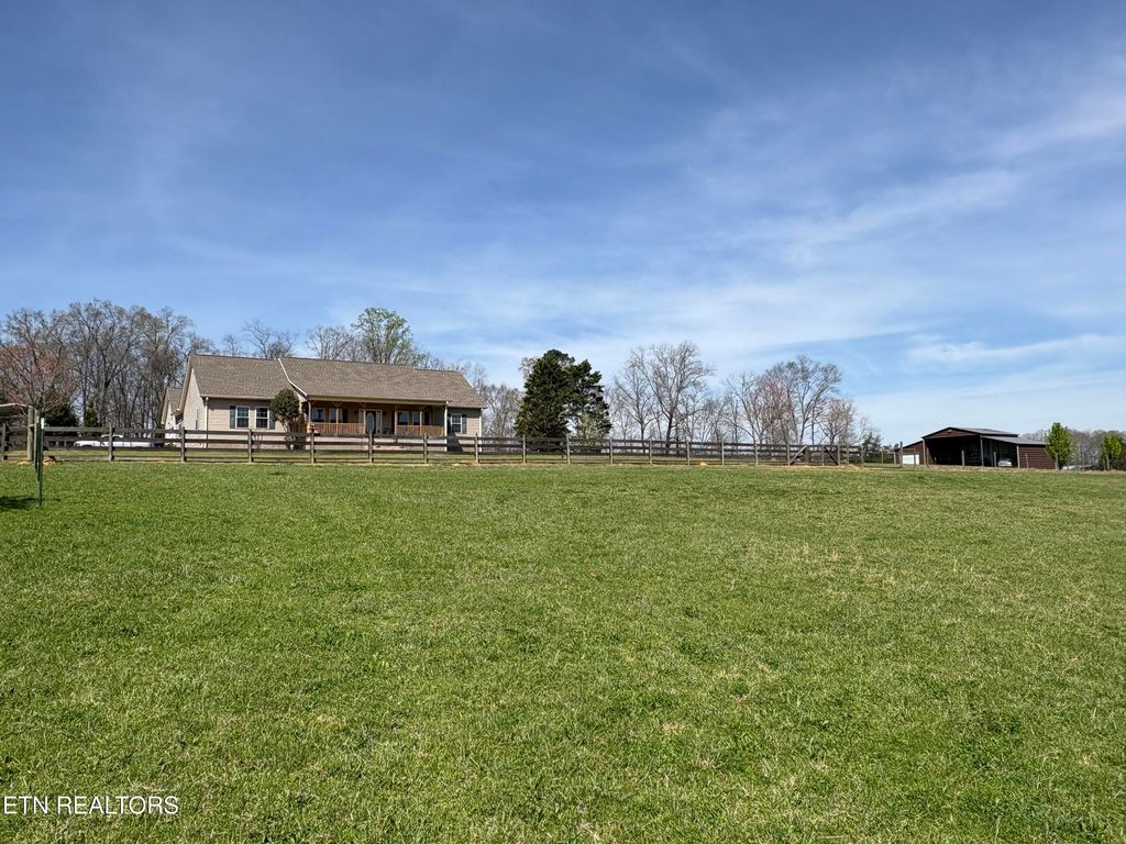Photo of 680 SE Horton Rd, Cleveland, TN 37323 (MLS # 1332756)