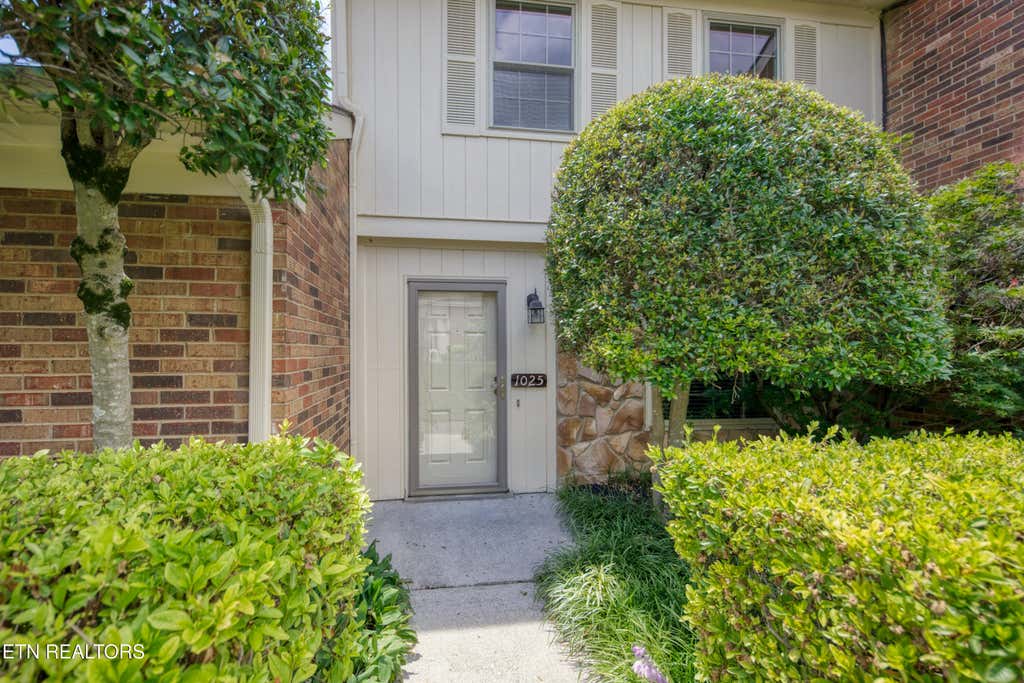 Photo of 7914 Gleason Dr DR #1025, Knoxville, TN 37919 (MLS # 1345693)