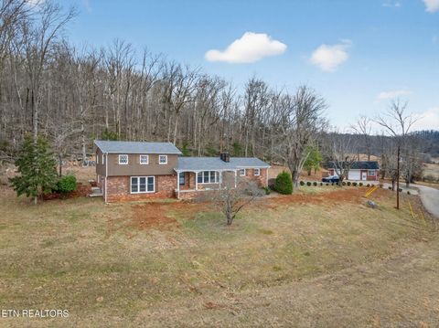 Photo of 461 Baker Mountain Rd, Sparta, TN 38583 (MLS # 1329215)