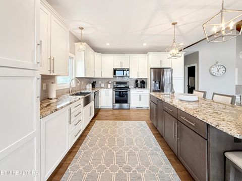 Tiny photo for 374 Norris Crest Drive, LaFollette, TN 37766 (MLS # 1328109)