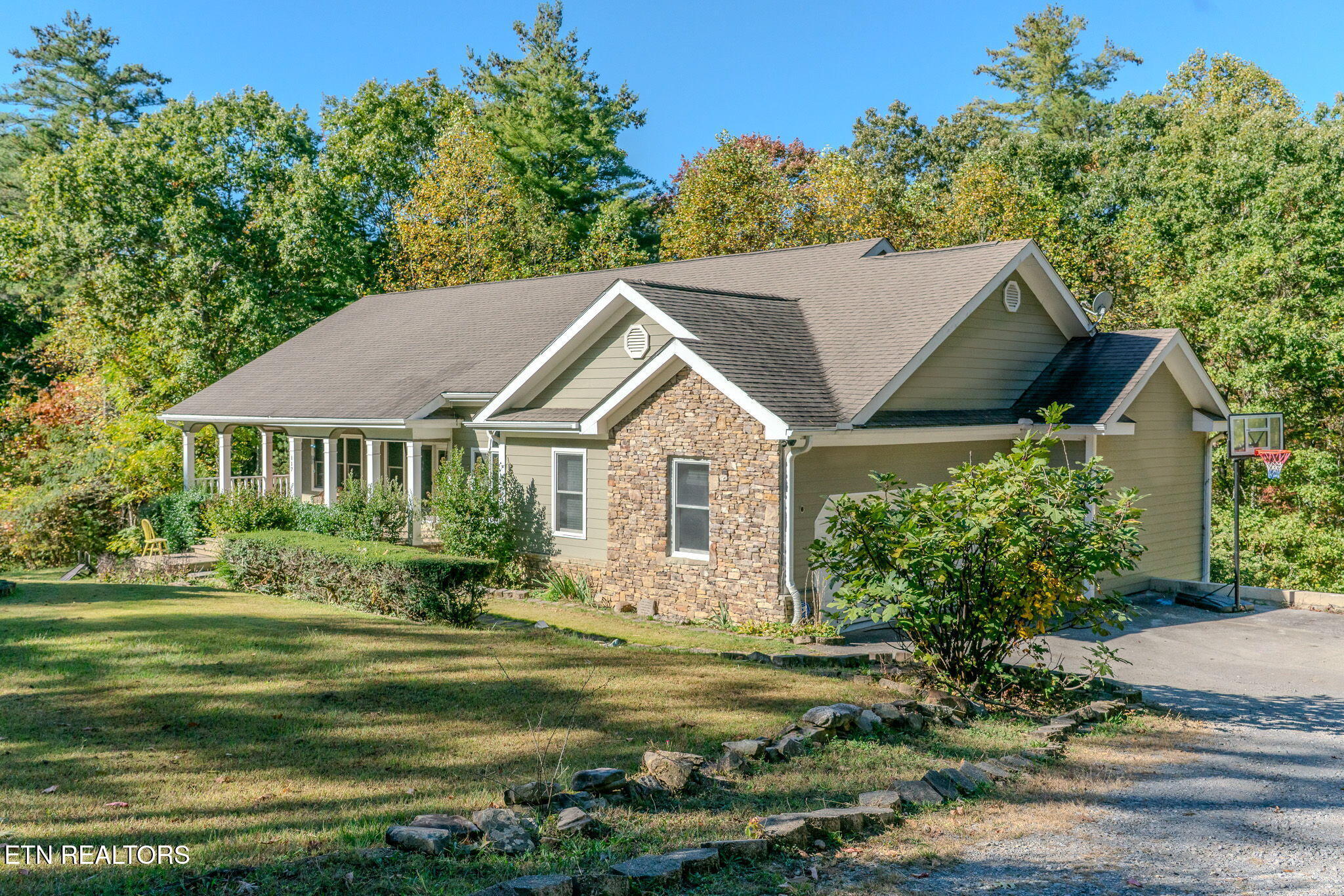 117 Cooper Rd