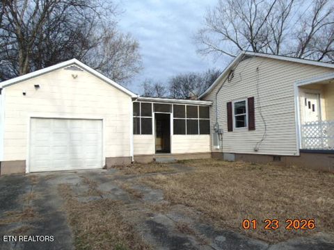 Tiny photo for 2501 Cecelia Ave, Maryville, TN 37804 (MLS # 1328346)