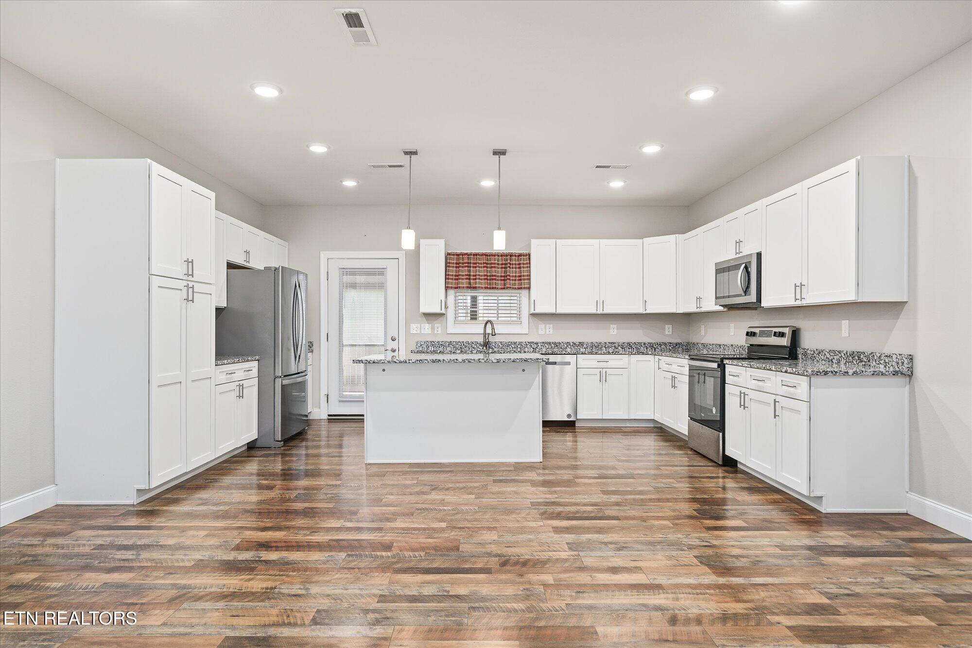 80 Sky View Meadow Drive