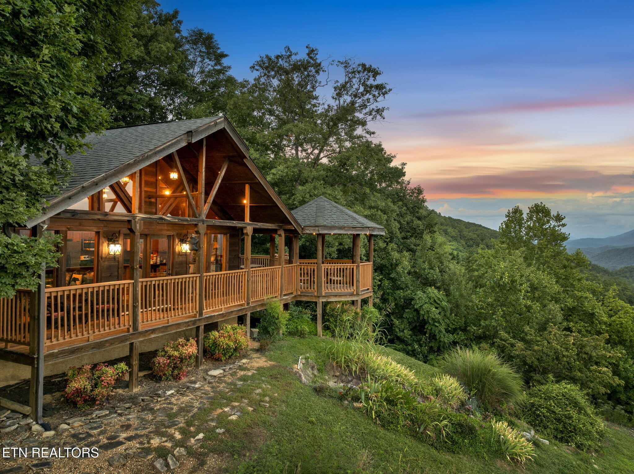1928 Timber Ridge Way