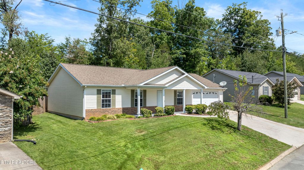 Photo of 6428 Hugh Willis Rd, Powell, TN 37849 (MLS # 1313651)