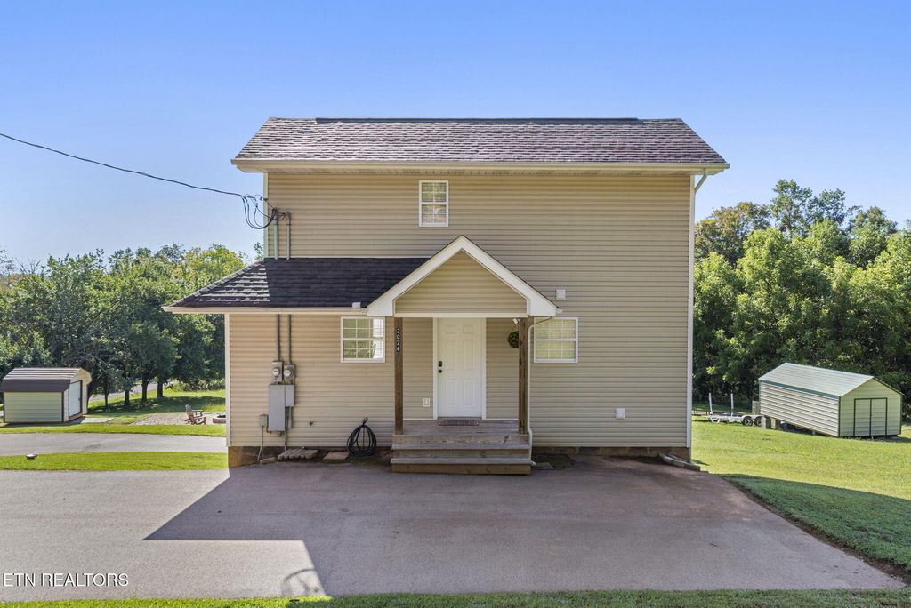 Photo of 2024 Park Lane, Andersonville, TN 37705 (MLS # 1314536)