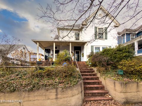 Photo of 202 N B St, Lenoir City, TN 37771 (MLS # 1330286)