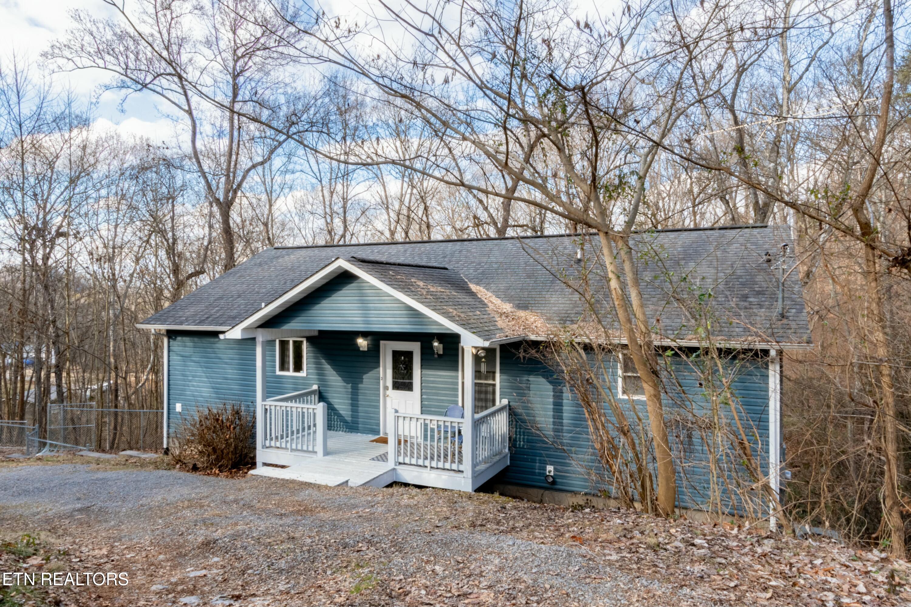 2067 Highpoint Lane