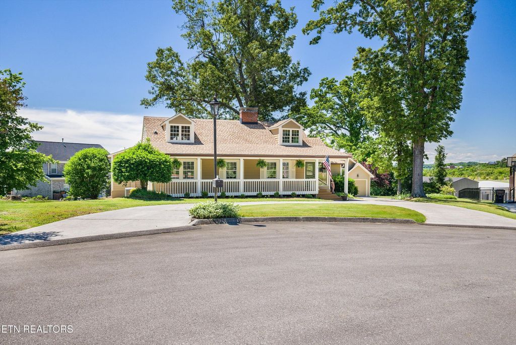Photo of 299 Zane Lane, Lenoir City, TN 37772 (MLS # 1340590)