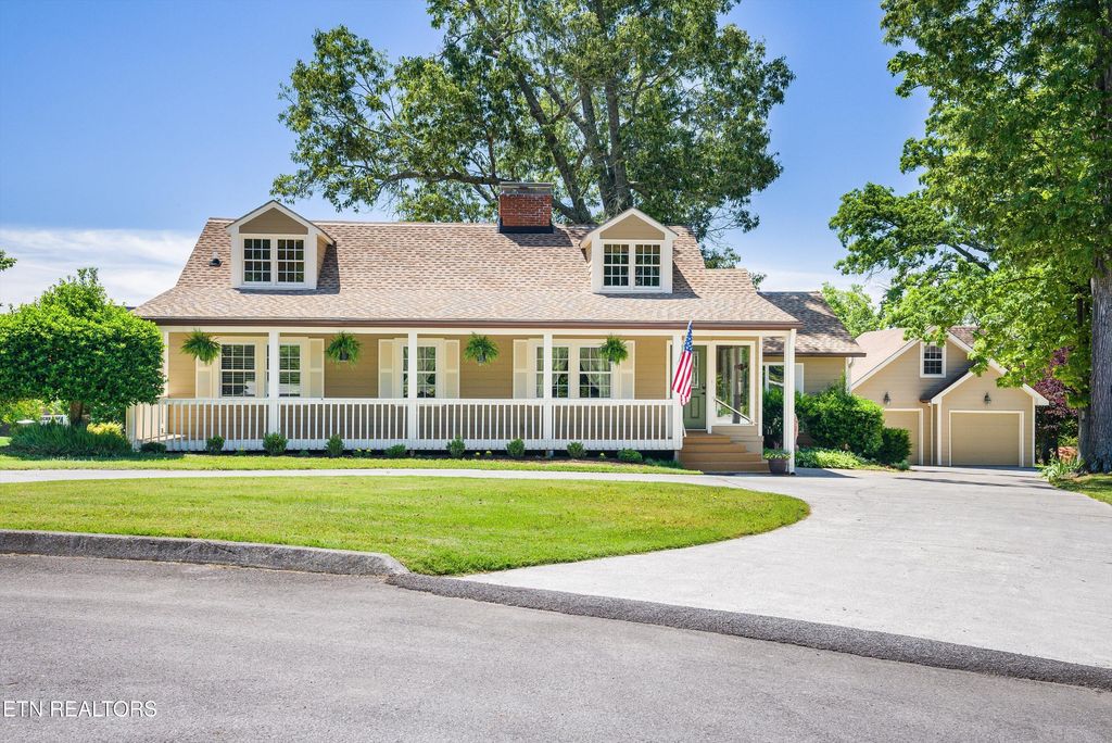 Photo of 299 Zane Lane, Lenoir City, TN 37772 (MLS # 1340590)
