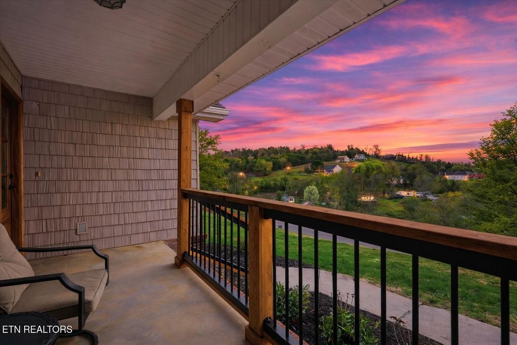 Photo of 3217 Sandpiper Court, Kodak, TN 37764 (MLS # 1333189)