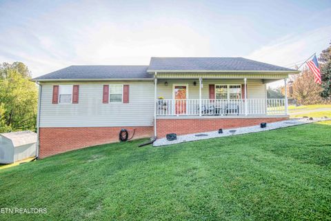 Photo of 127 Courtney Circle, Cumberland Gap, TN 37724 (MLS # 1336736)