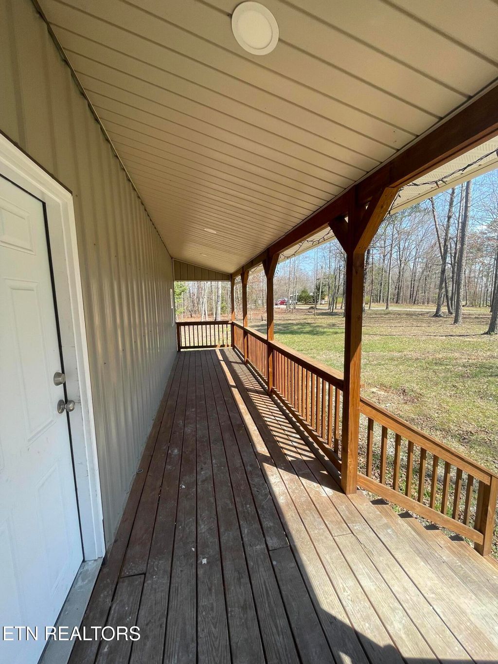Photo of 1682 Hollis Poore Rd, Jamestown, TN 38556 (MLS # 1333776)
