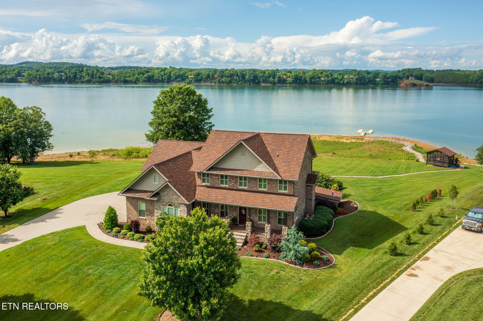 2356 Wild Pear Tr