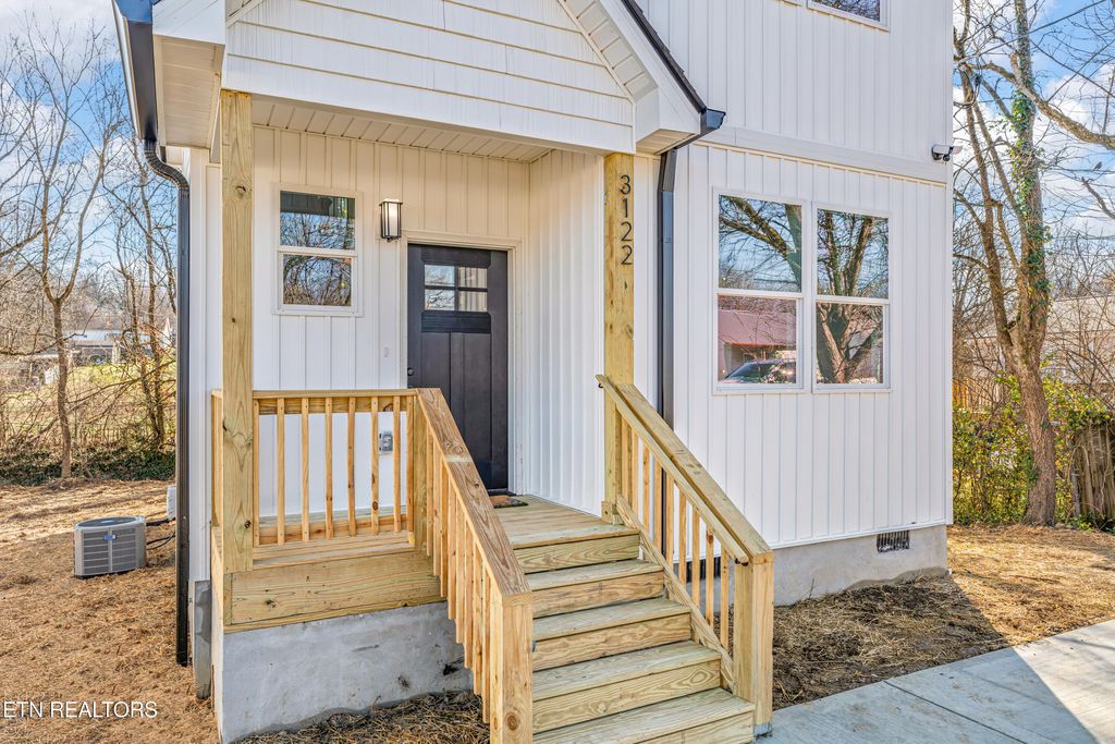 Photo of 3122 Boright Drive, Knoxville, TN 37917 (MLS # 1325184)