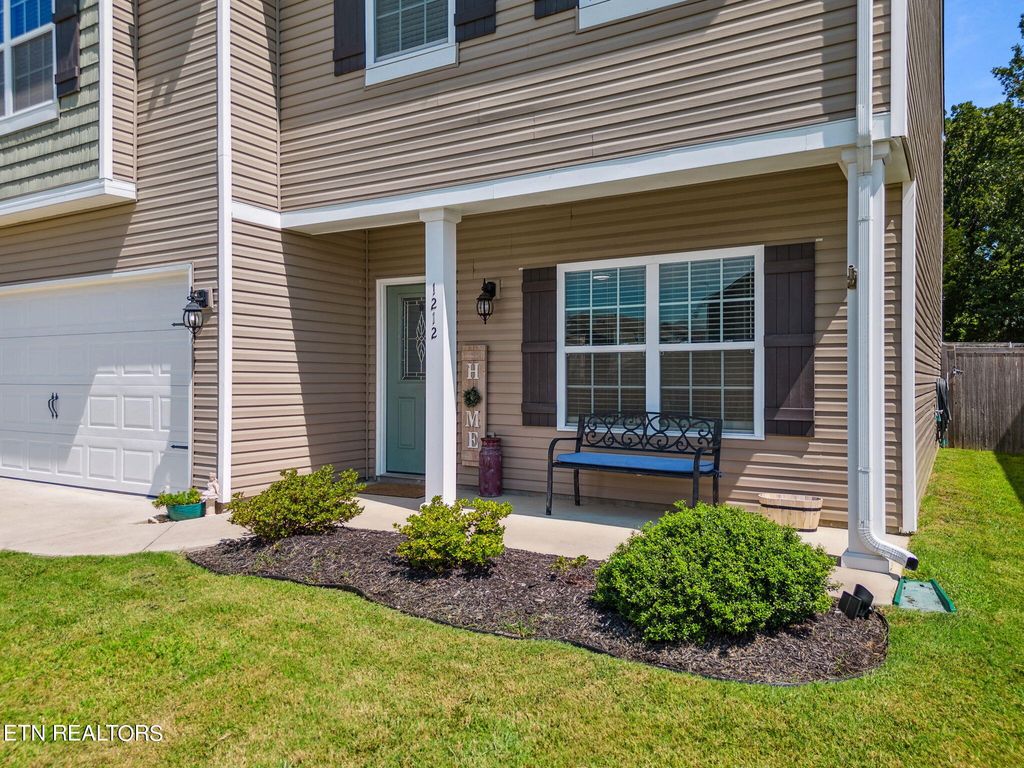 Photo of 1212 Bill Wallace Drive, Friendsville, TN 37737 (MLS # 1238229)