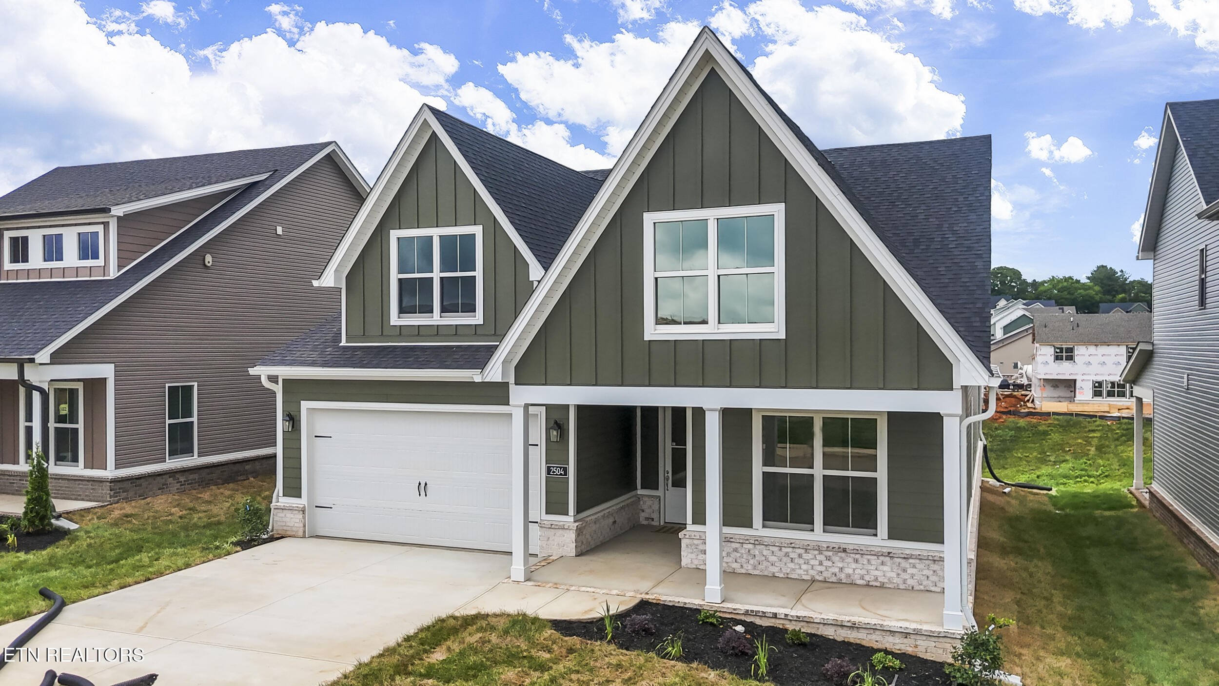 2504 Maroon Bells Rd