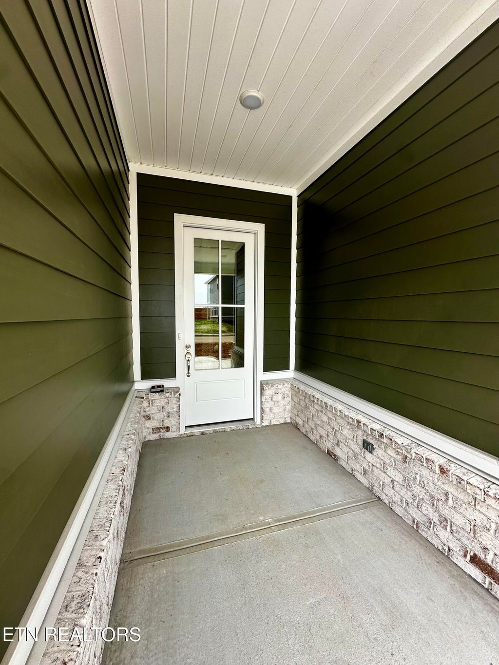 Photo of 2504 Maroon Bells Rd, Knoxville, TN 37932 (MLS # 1338981)