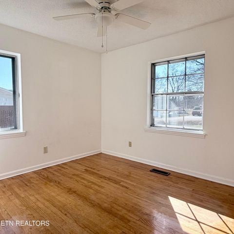 Tiny photo for 332 Poppy Ave, Dayton, TN 37321 (MLS # 1328021)