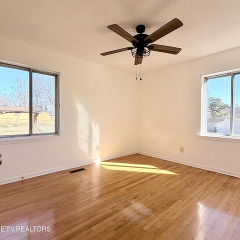 Tiny photo for 332 Poppy Ave, Dayton, TN 37321 (MLS # 1328021)