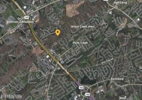 2013 Thompson Rd Knoxville TN 37932