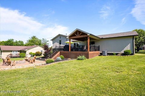 Tiny photo for 304 Dogwood Lane, Jacksboro, TN 37757 (MLS # 1339597)