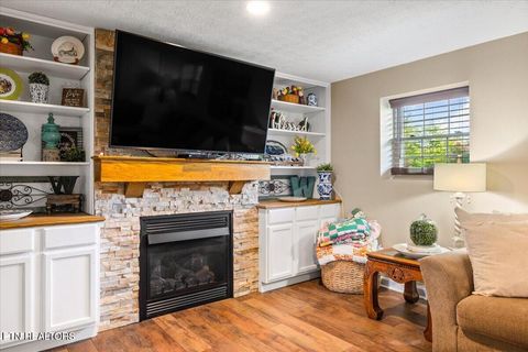 Tiny photo for 304 Dogwood Lane, Jacksboro, TN 37757 (MLS # 1339597)