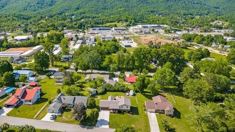 Tiny photo for 304 Dogwood Lane, Jacksboro, TN 37757 (MLS # 1339597)