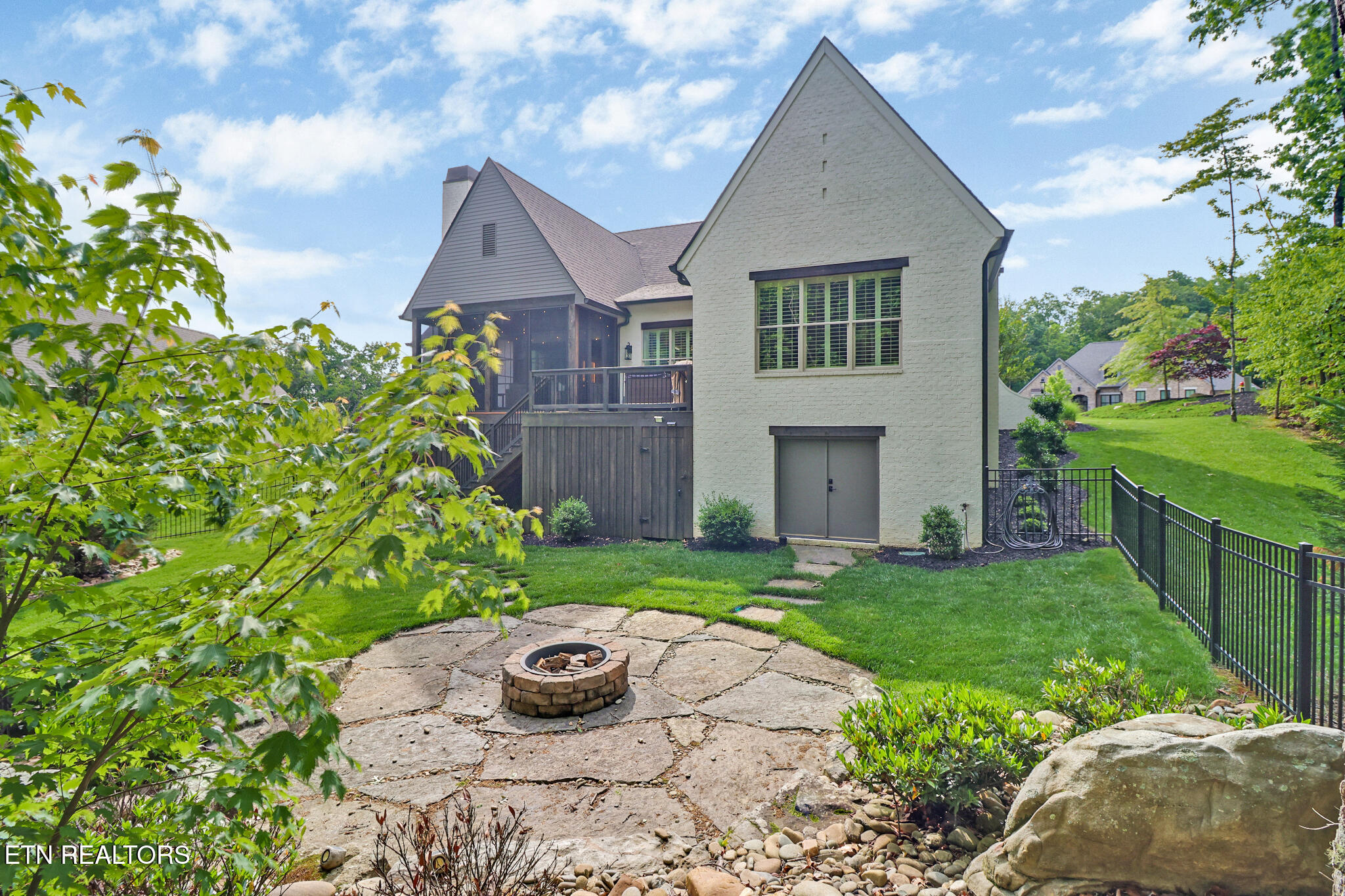 109 Chestnut Ridge Court