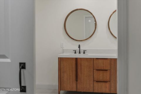 Tiny photo for 5025 Inskip Rd, Knoxville, TN 37912 (MLS # 1332702)