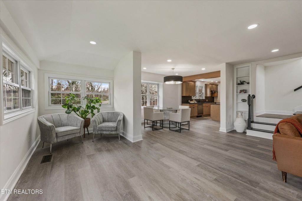 Photo of 5025 Inskip Rd, Knoxville, TN 37912 (MLS # 1332702)