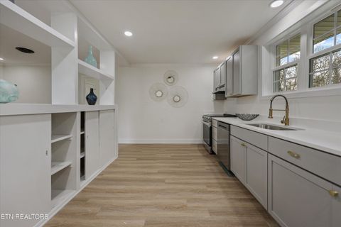 Tiny photo for 5025 Inskip Rd, Knoxville, TN 37912 (MLS # 1332702)