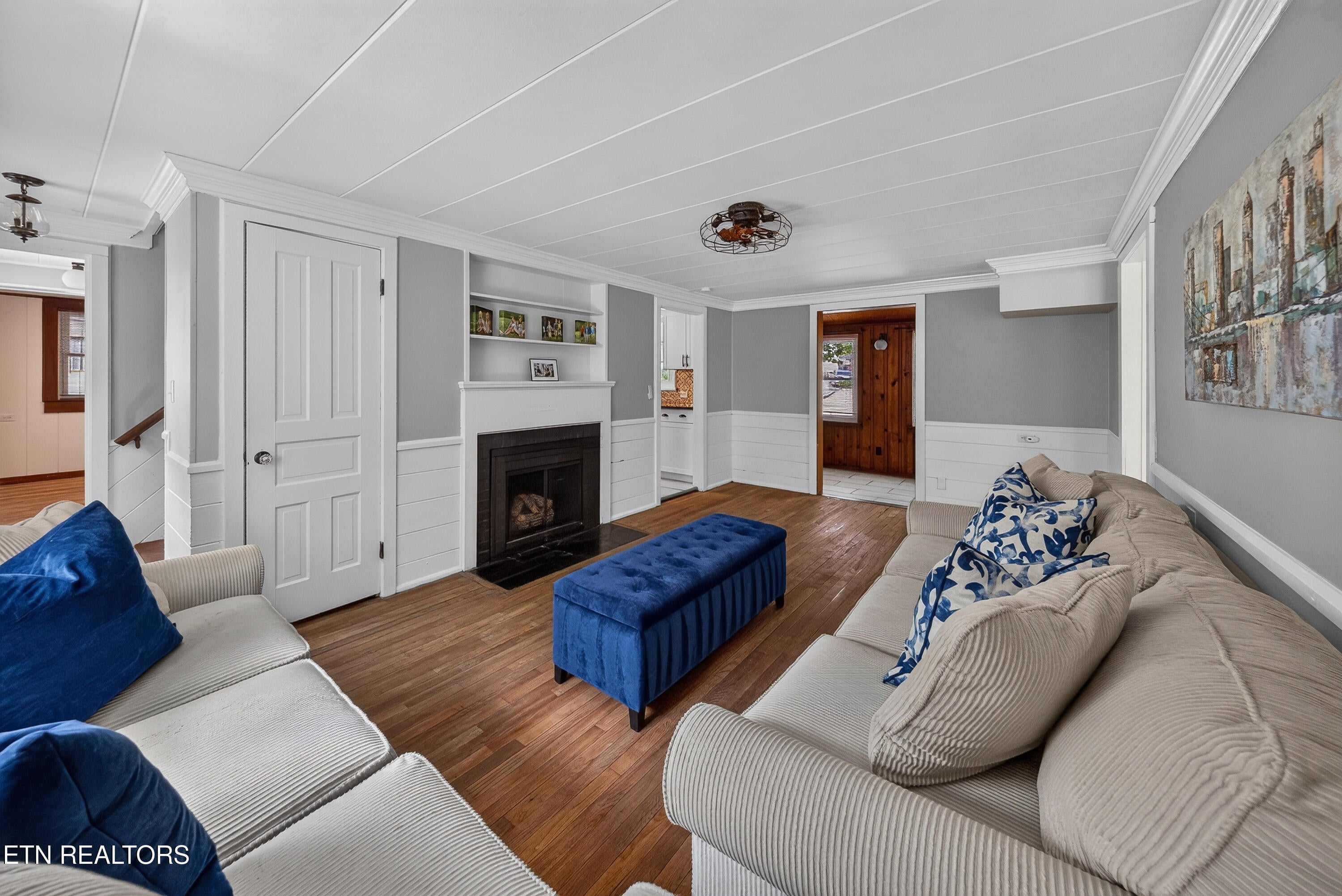 44 W Norris Rd