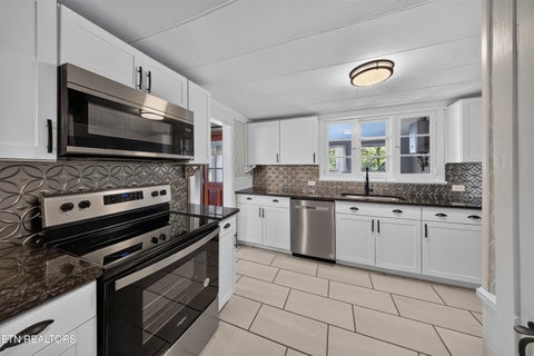 Tiny photo for 44 W Norris Rd, Norris, TN 37828 (MLS # 1353074)