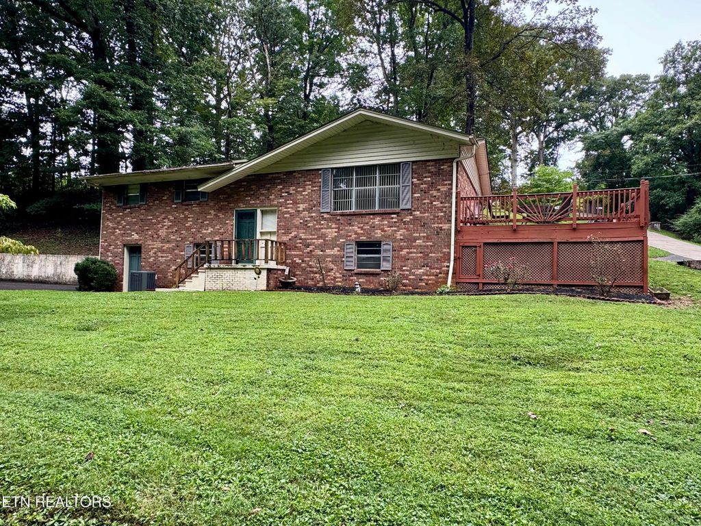 Photo of 2440 Browder School Rd, Lenoir City, TN 37771 (MLS # 1312281)